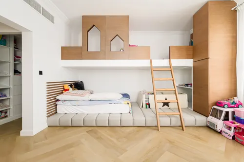 5 Bedrooms Villa in Western Residence North