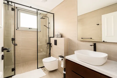 5 Bedrooms Villa in Western Residence North