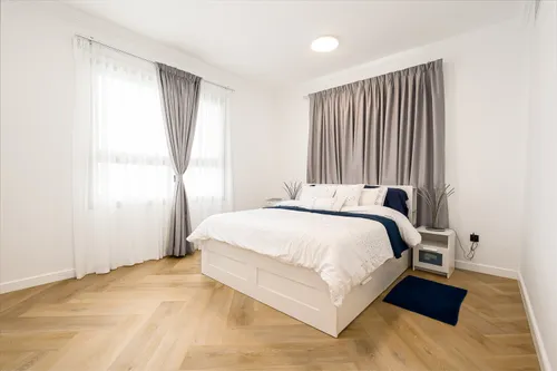 5 Bedrooms Villa in Western Residence North