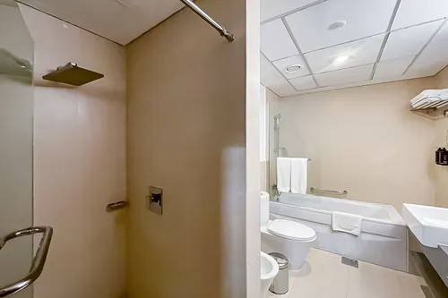 3 Bedrooms Hotel Apartment in Aparthotel Adagio Premium Dubai Al Barsha