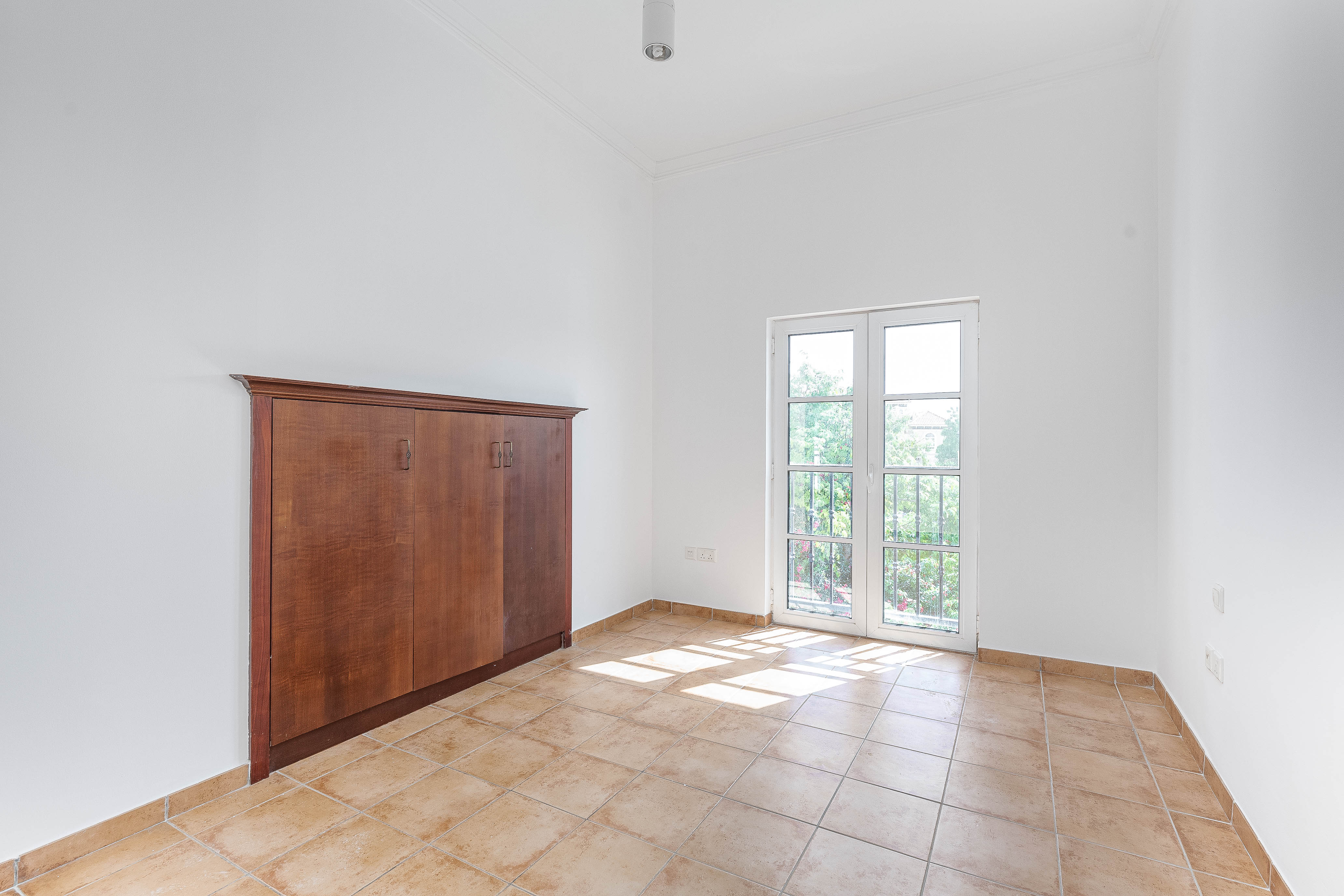 4 Bedrooms Villa in Ponderosa