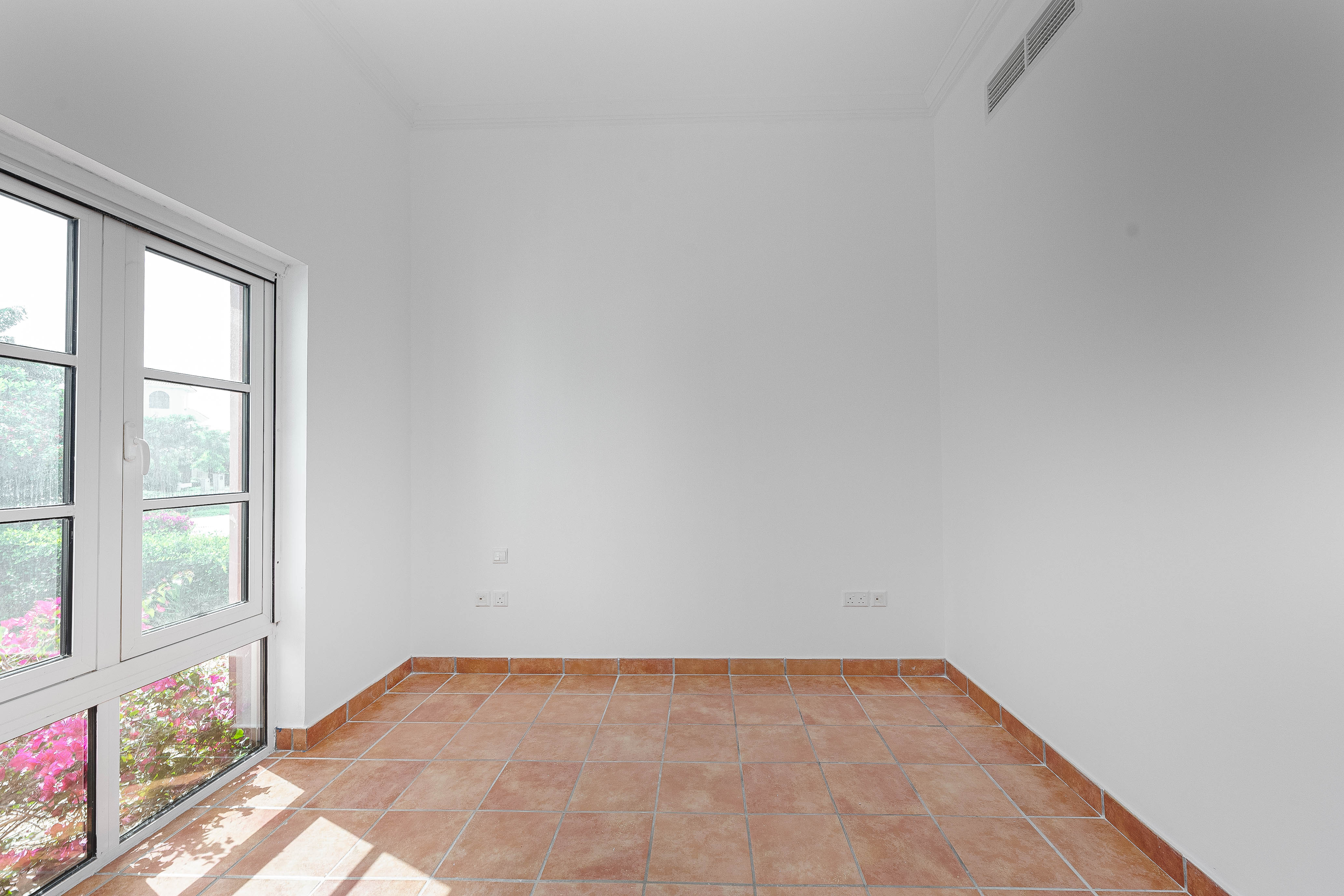 4 Bedrooms Villa in Ponderosa