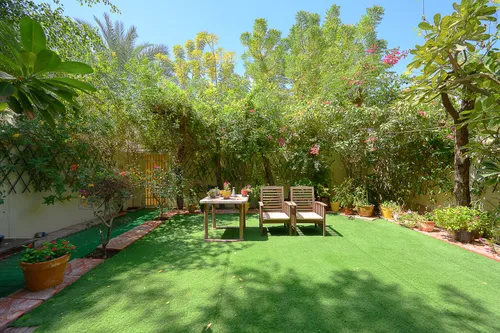 3 Bedrooms Villa in Springs 7