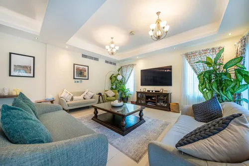 5 Bedrooms Villa in District 2C