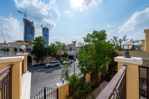 5 Bedrooms Villa in District 2C