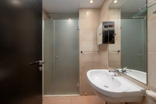 3 Bedrooms Villa in District 1C