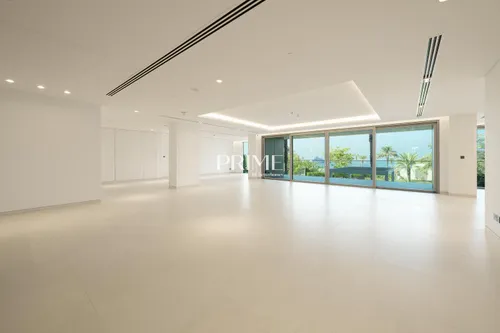 Sea View | Vacant | Beach Access