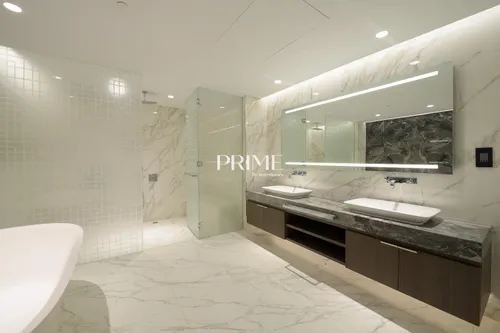 3 Bedrooms Apartment in Mansion 1