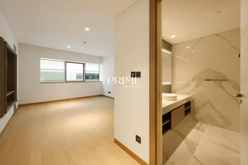 3 Bedrooms Apartment in Mansion 1