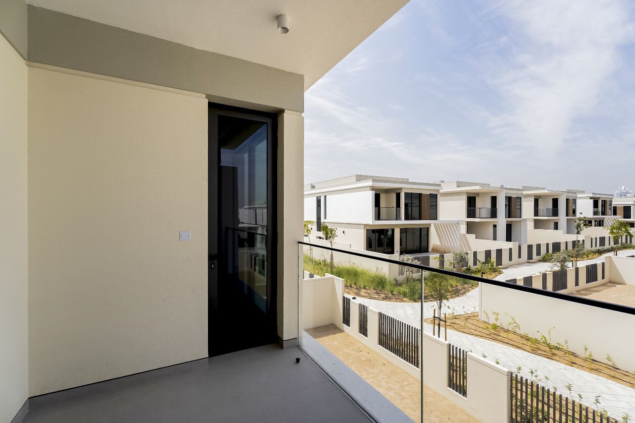 4 Bedrooms Villa in Harmony 1