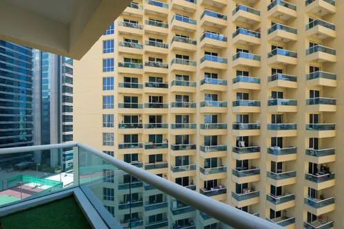 2 Bedrooms Apartment in The Crescent Tower C