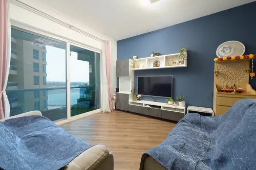 2 Bedrooms Apartment in The Crescent Tower C