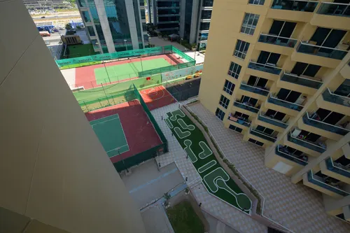 2 Bedrooms Apartment in The Crescent Tower C