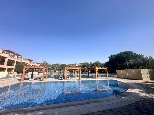 4 Bedrooms Townhouse in Jumeirah Islands Townhouses