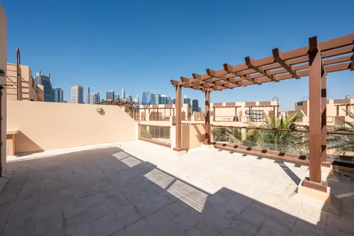 4 Bedrooms Townhouse in Jumeirah Islands Townhouses