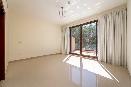 4 Bedrooms Townhouse in Jumeirah Islands Townhouses