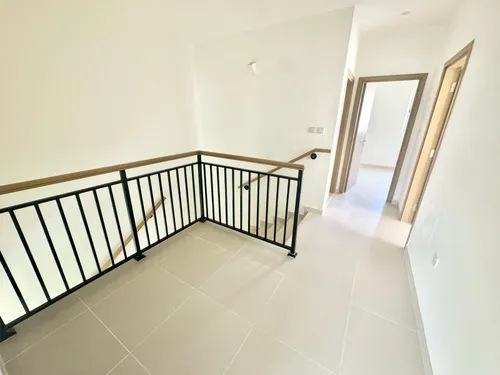 4 Bedrooms Villa in Amaranta 1