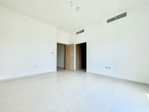 4 Bedrooms Villa in Amaranta 1