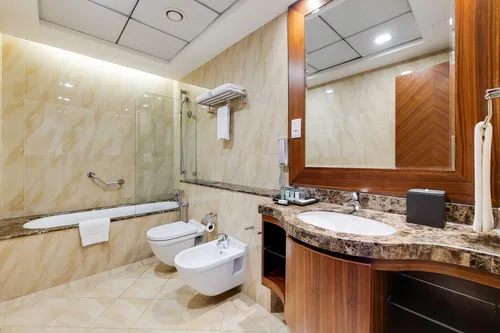 3 Bedrooms Penthouse in La Suite Dubai Hotel & Apartments