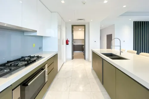 4 Bedrooms Villa in Redwoods