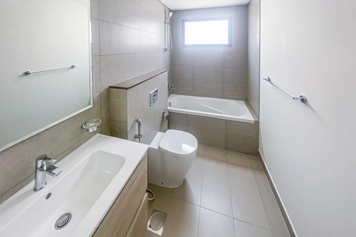 4 Bedrooms Townhouse in Park Residences 4