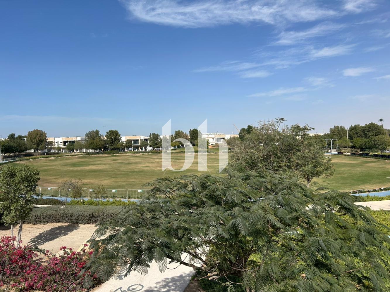 Single Row | Park View | True Corner