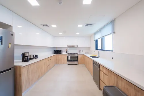 5 Bedrooms Villa in Noya Luma