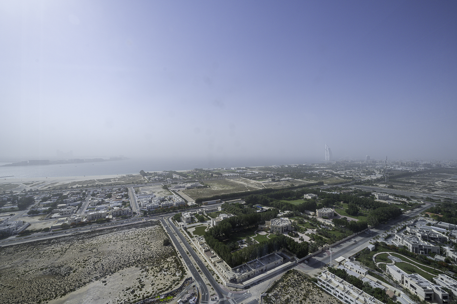 3 Bedrooms Apartment in Lavender Garden Suites