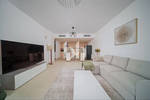 Partial Sea View | High Floor | Vibrant Community