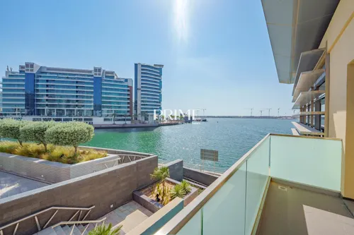 5 Bedrooms Villa in Al Muneera island villas