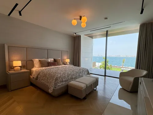 7 Bedrooms Villa in Jumeirah Bay Island Villas