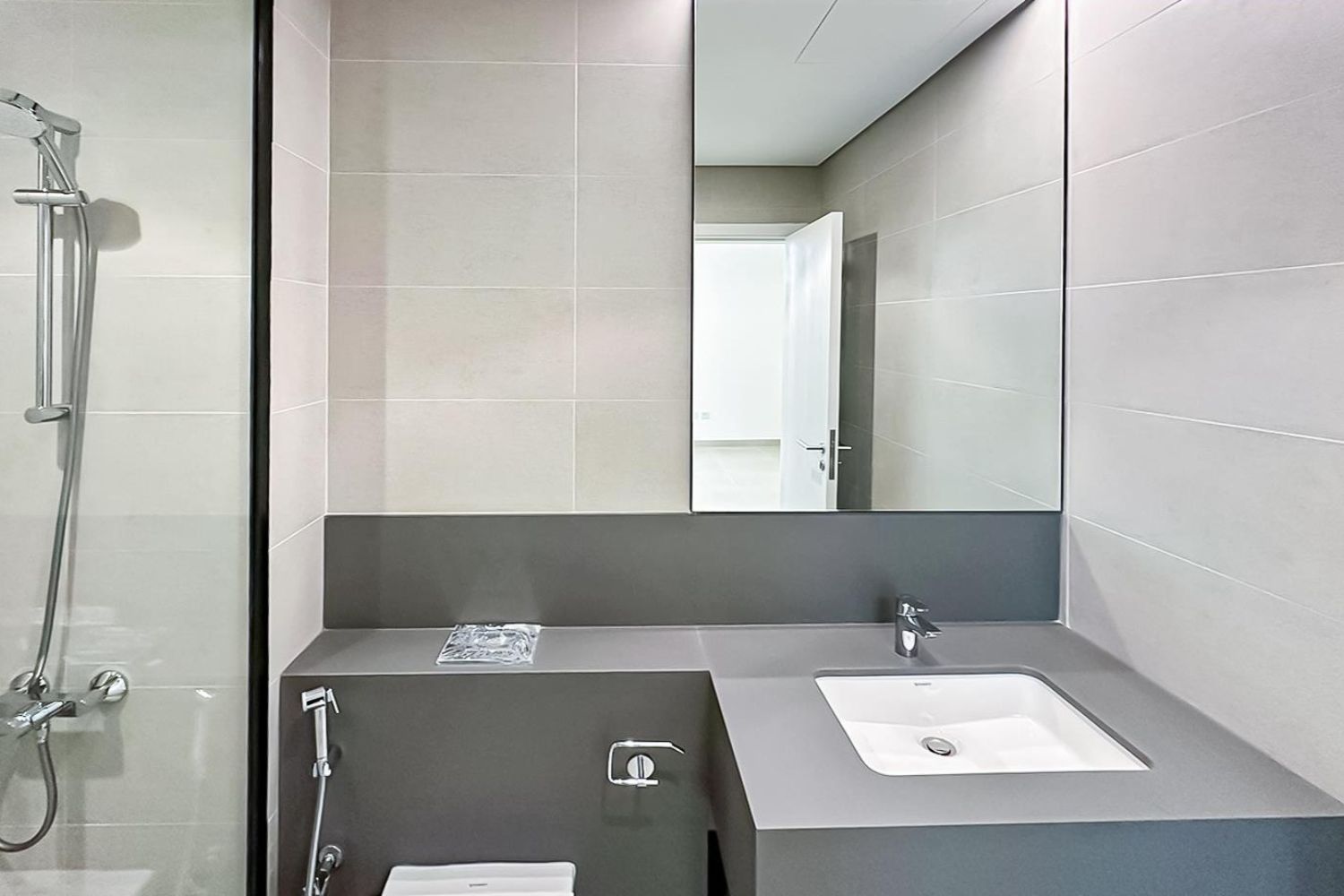 4 Bedrooms Townhouse in Robinia