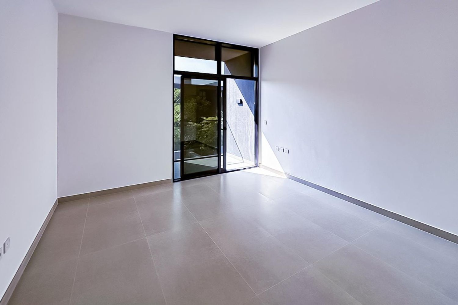 4 Bedrooms Townhouse in Robinia