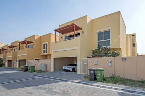 4 Bedrooms Townhouse in Hemaim Community