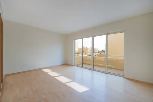 4 Bedrooms Townhouse in Hemaim Community