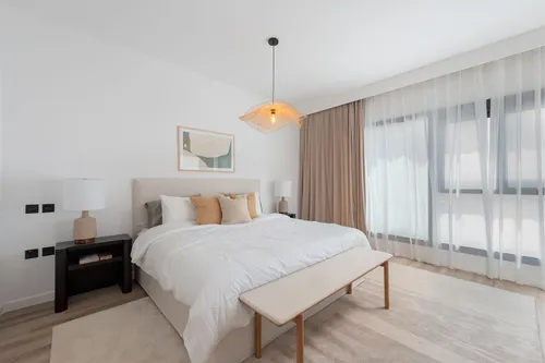 5 Bedrooms Villa in California Village