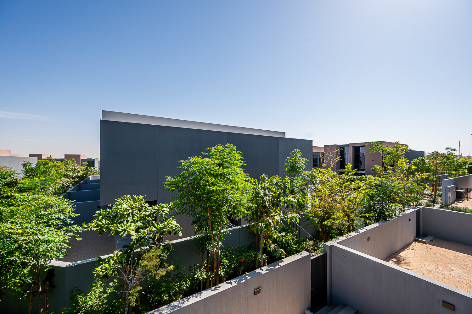 4 Bedrooms Townhouse in Robinia