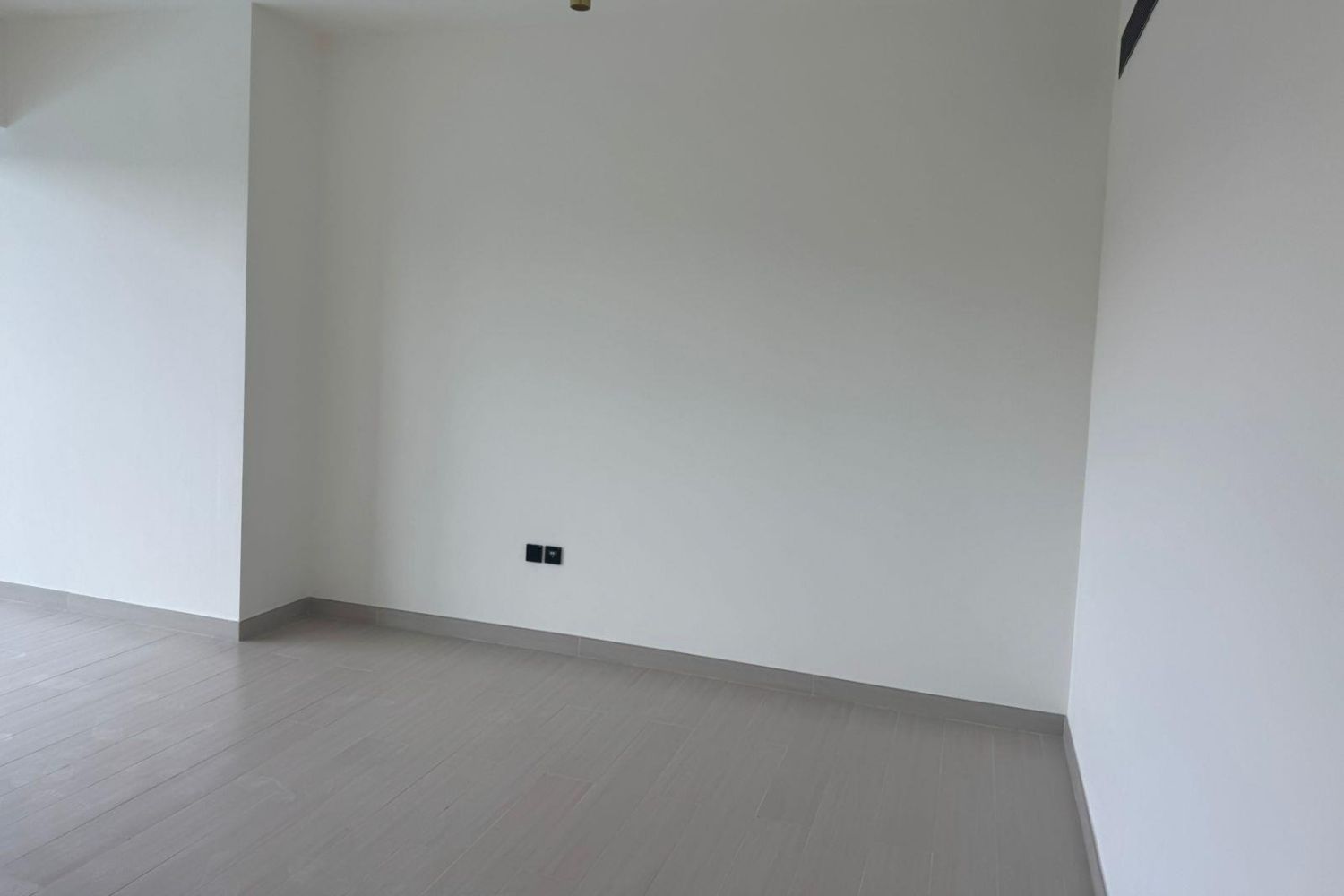 2 Bedrooms Apartment in Binghatti Orchid