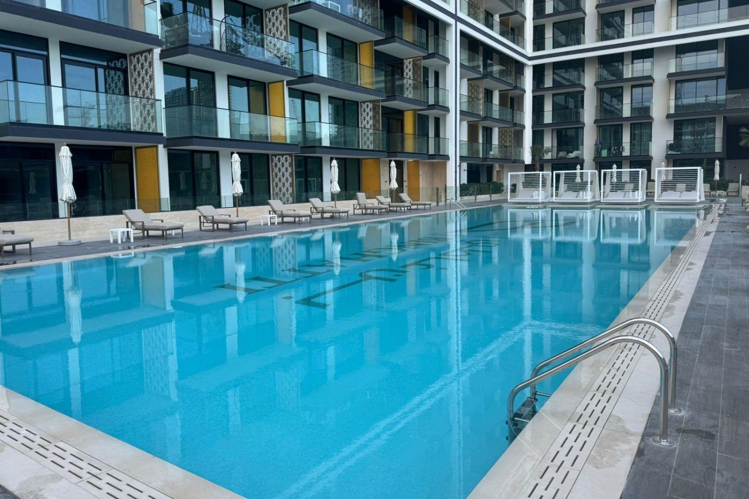 2 Bedrooms Apartment in Binghatti Orchid