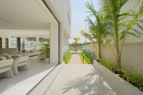 5 Bedrooms Villa in Silver Springs 1