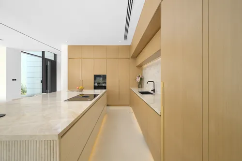 5 Bedrooms Villa in Silver Springs 1