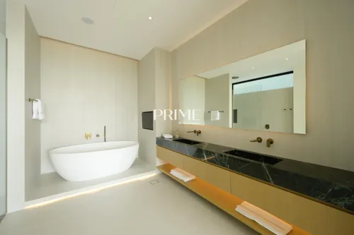 5 Bedrooms Villa in Silver Springs 1