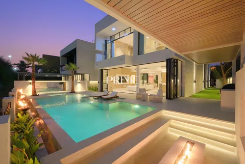 5 Bedrooms Villa in Silver Springs 1