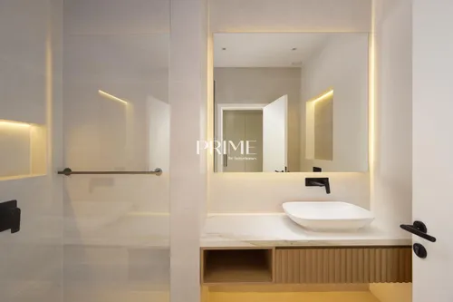 5 Bedrooms Villa in Silver Springs 1