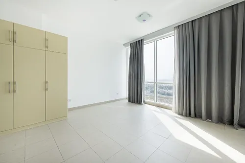 1 Bedroom Apartment in Hilliana Tower