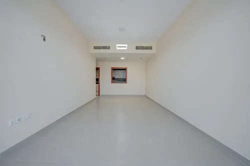 Unfurnished | Managed | Low Floor