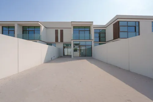 2 Bedrooms Townhouse in Souk Al Jubail