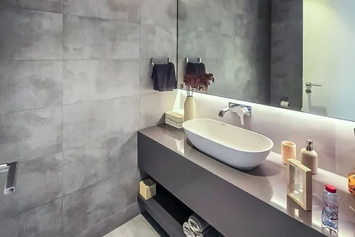 2 Bedrooms Apartment in Tiraz