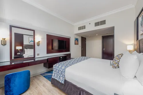 2 Bedrooms Hotel Apartment in Two Seasons Hotel & Apartments