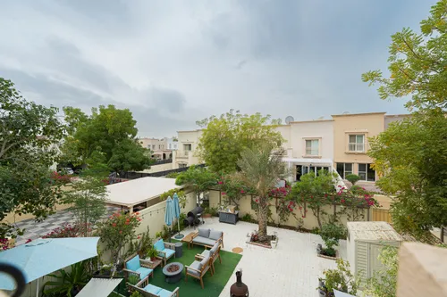 4 Bedrooms Villa in Springs 11